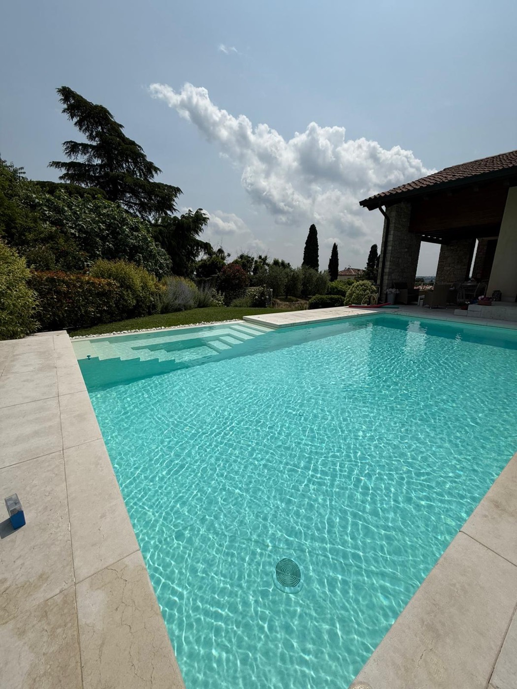 Piscina Sfioro parziale